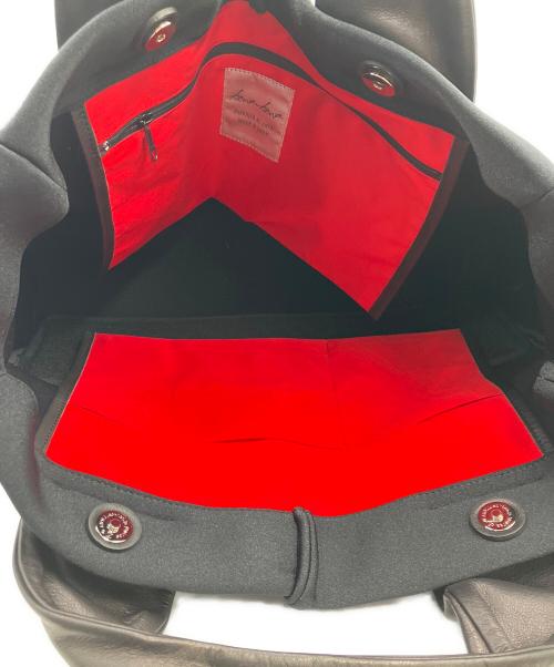 kawa-kawa（カワカワ）kawa-kawa (カワカワ) ハンドバッグ ブラックの古着・服飾アイテム