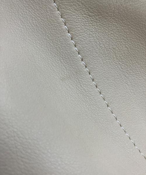 LOEWE（ロエベ）LOEWE (ロエベ) リュック ベージュの古着・服飾アイテム