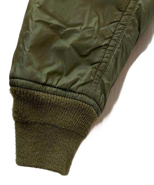 ALPHA INDUSTRIES INC.（アルファインダストリーズ）ALPHA INDUSTRIES INC. (アルファインダストリーズ) リバーシブルブルゾン オリーブ サイズ:Mの古着・服飾アイテム