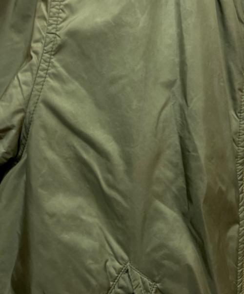 ALPHA INDUSTRIES INC.（アルファインダストリーズ）ALPHA INDUSTRIES INC. (アルファインダストリーズ) リバーシブルブルゾン オリーブ サイズ:Mの古着・服飾アイテム