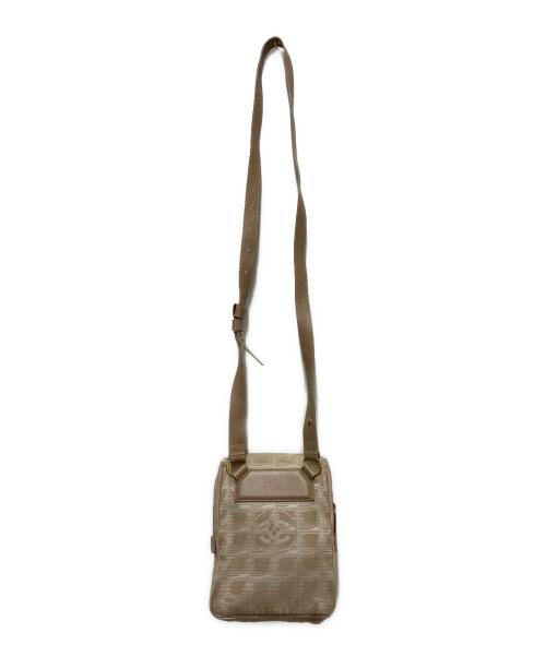CHANEL（シャネル）CHANEL (シャネル) ショルダーバッグ ブラウンの古着・服飾アイテム