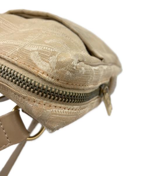 CHANEL（シャネル）CHANEL (シャネル) ショルダーバッグ ブラウンの古着・服飾アイテム