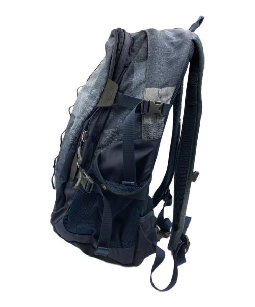 THE NORTH FACE（ザ ノース フェイス）THE NORTH FACE (ザ ノース フェイス) デイパック Hot Shot CL（ホットショット クラシック） ネイビーの古着・服飾アイテム