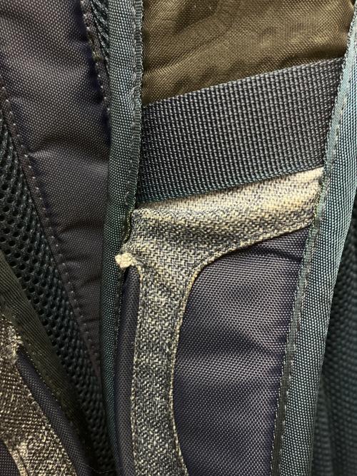 THE NORTH FACE（ザ ノース フェイス）THE NORTH FACE (ザ ノース フェイス) デイパック Hot Shot CL（ホットショット クラシック） ネイビーの古着・服飾アイテム