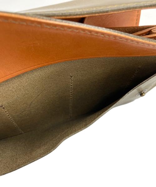 BEERBELLY（ビアベリー）BEERBELLY (ビアベリー) 長財布 オリーブの古着・服飾アイテム