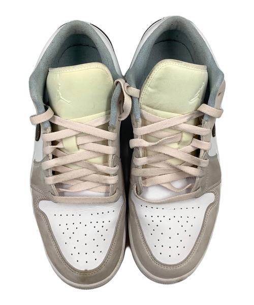 NIKE（ナイキ）NIKE (ナイキ) スニーカー　AIR JORDAN1 LOW（エアジョーダン1 ロー） ベージュ サイズ:SIZE 28.5cmの古着・服飾アイテム