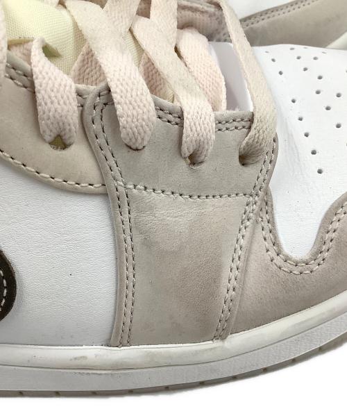 NIKE（ナイキ）NIKE (ナイキ) スニーカー　AIR JORDAN1 LOW（エアジョーダン1 ロー） ベージュ サイズ:SIZE 28.5cmの古着・服飾アイテム