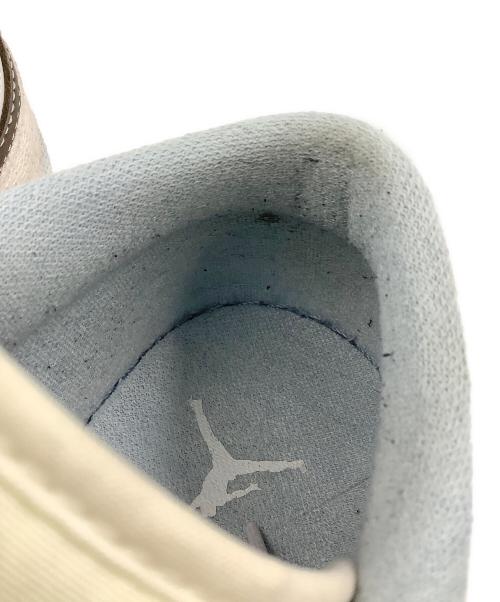 NIKE（ナイキ）NIKE (ナイキ) スニーカー　AIR JORDAN1 LOW（エアジョーダン1 ロー） ベージュ サイズ:SIZE 28.5cmの古着・服飾アイテム