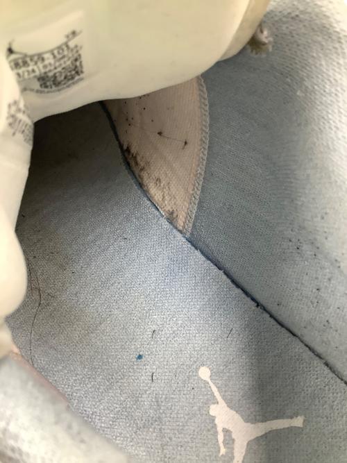 NIKE（ナイキ）NIKE (ナイキ) スニーカー　AIR JORDAN1 LOW（エアジョーダン1 ロー） ベージュ サイズ:SIZE 28.5cmの古着・服飾アイテム