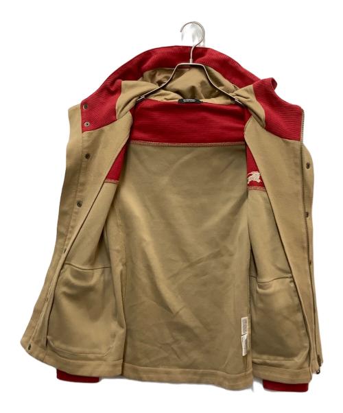 BURBERRY BLACK LABEL（バーバリーブラックレーベル）BURBERRY BLACK LABEL (バーバリーブラックレーベル) フーデッドジャケット レッド×ベージュ サイズ:2の古着・服飾アイテム