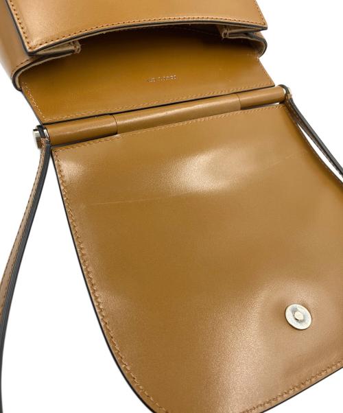 TOUT Y EST（トゥティエ）TOUT Y EST (トゥティエ) ショルダーバッグ カーキの古着・服飾アイテム