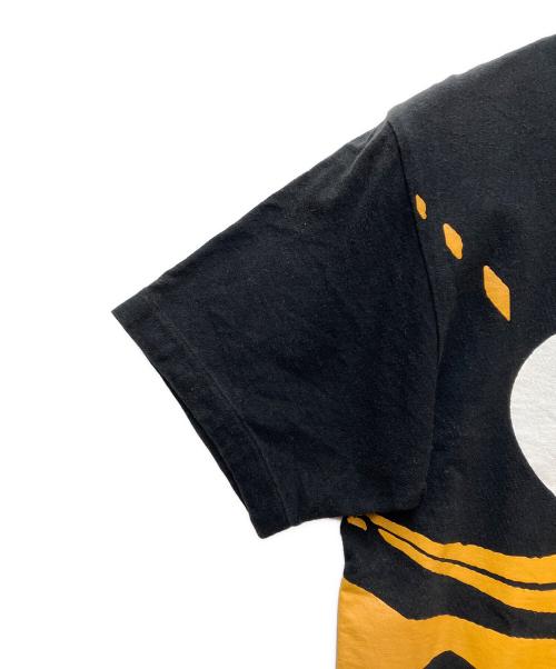 BLACK COMME des GARCONS（ブラックコムデギャルソン）BLACK COMME des GARCONS (ブラックコムデギャルソン) プリントTシャツ ブラック×イエロー サイズ:XLの古着・服飾アイテム