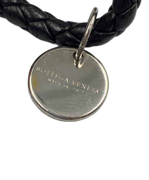 BOTTEGA VENETA（ボッテガベネタ）BOTTEGA VENETA (ボッテガベネタ) イントレチャートレザーブレスレット ブラックの古着・服飾アイテム