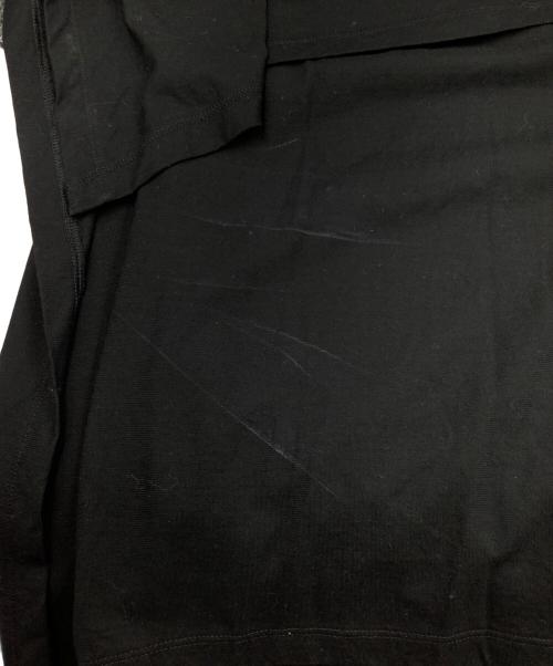 ISSEY MIYAKE（イッセイミヤケ）ISSEY MIYAKE (イッセイミヤケ) 変形カットソー ブラック サイズ:2の古着・服飾アイテム