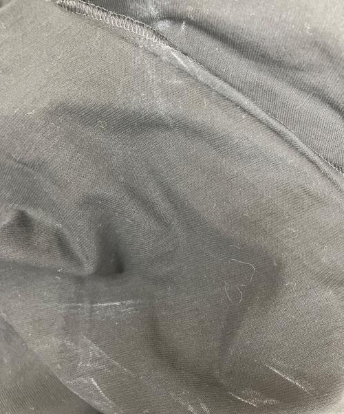 ISSEY MIYAKE（イッセイミヤケ）ISSEY MIYAKE (イッセイミヤケ) 変形カットソー ブラック サイズ:2の古着・服飾アイテム