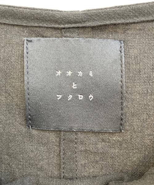 オオカミとフクロウ（オオカミトフクロウ）オオカミとフクロウ (オオカミトフクロウ) 半袖ブラウス ブラック サイズ:FREEの古着・服飾アイテム