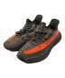 adidas（アディダス）の古着「スニーカー　YEEZY BOOST350V2（イージーブースト350V2）」｜オリーブ×オレンジ