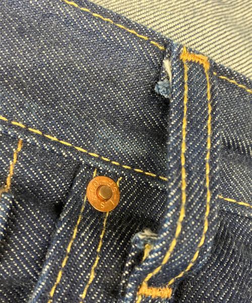 LEVI'S（リーバイス）LEVI'S (リーバイス) デニムパンツ インディゴ サイズ:32の古着・服飾アイテム
