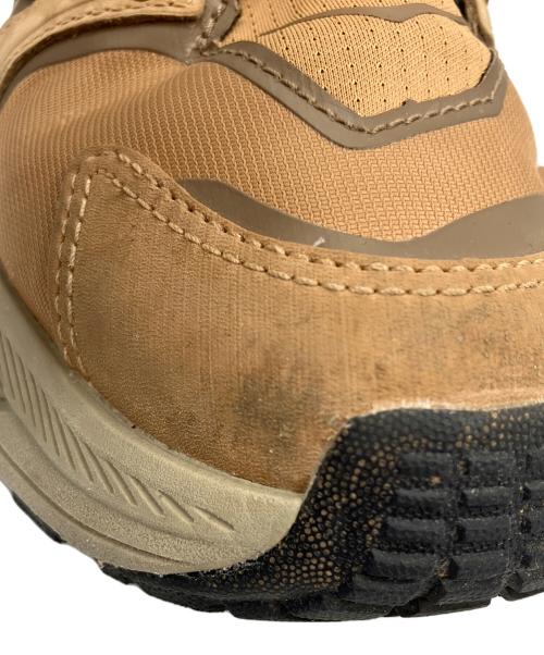 HOKAONEONE（ホカオネオネ）HOKAONEONE (ホカオネオネ) スニーカー　W ANACAPA LOW GTX（W アナカパロー GTX) ベージュ サイズ:SIZE 23.5cmの古着・服飾アイテム