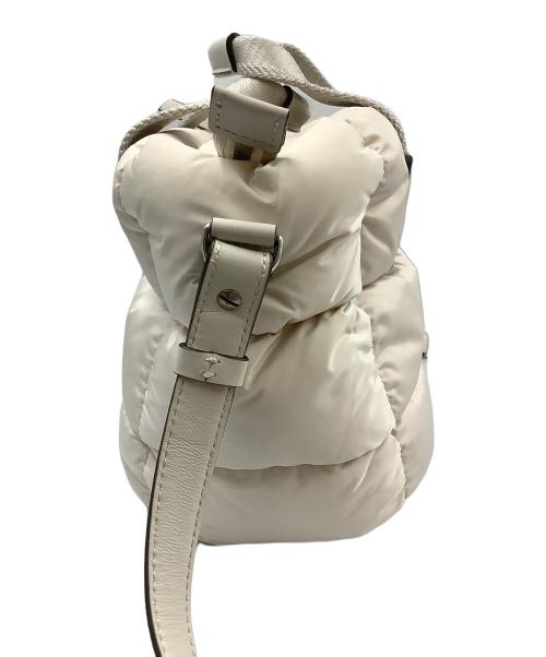 MONCLER（モンクレール）MONCLER (モンクレール) 2WAYショルダーバッグ ホワイトの古着・服飾アイテム
