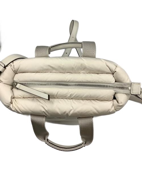 MONCLER（モンクレール）MONCLER (モンクレール) 2WAYショルダーバッグ ホワイトの古着・服飾アイテム