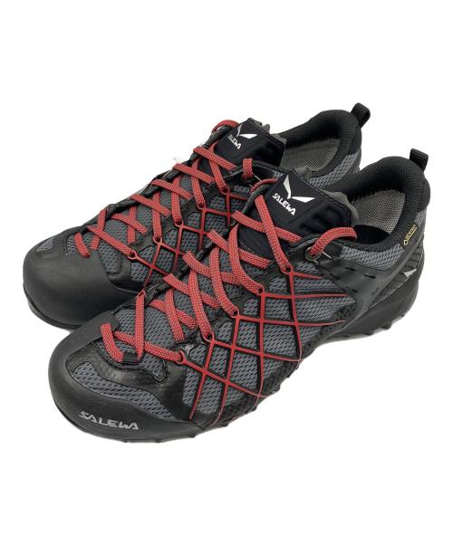 SALEWA（サレワ）SALEWA (サレワ) トレッキングシューズ ブラック×レッド サイズ:26.5cmの古着・服飾アイテム