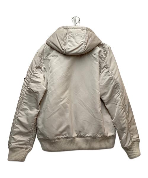 ALPHA INDUSTRIES（アルファインダストリーズ）ALPHA INDUSTRIES (アルファインダストリーズ) フーデッドリブジャケット アイボリー サイズ:SIZE XLの古着・服飾アイテム