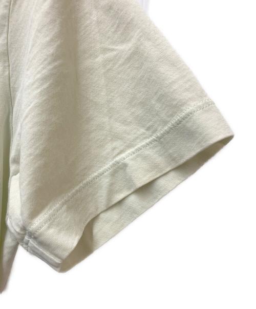 STONE ISLAND（ストーンアイランド）STONE ISLAND (ストーンアイランド) Tシャツ アイボリー サイズ:SIZE Sの古着・服飾アイテム