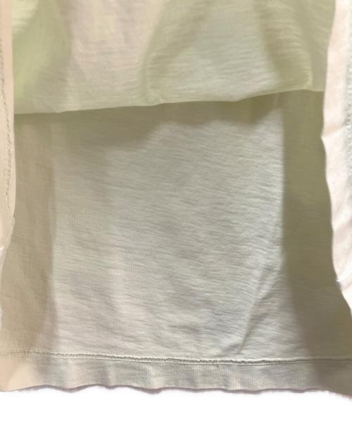 STONE ISLAND（ストーンアイランド）STONE ISLAND (ストーンアイランド) Tシャツ アイボリー サイズ:SIZE Sの古着・服飾アイテム
