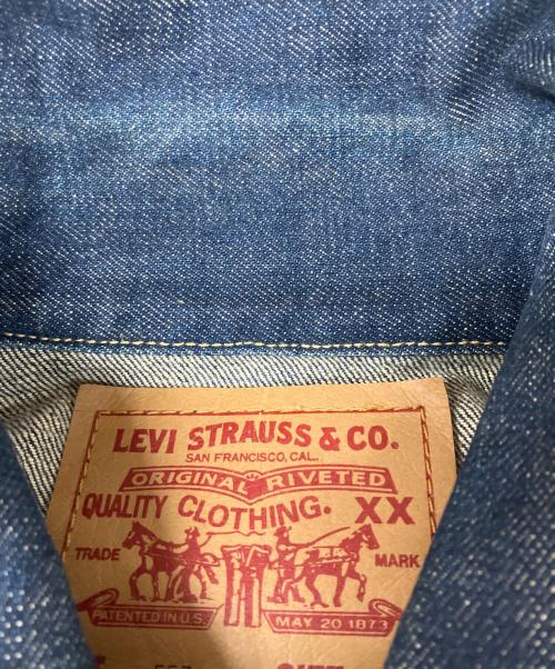 LEVI'S（リーバイス）LEVI'S (リーバイス) デニムジャケット ネイビー サイズ:SIZE 42の古着・服飾アイテム