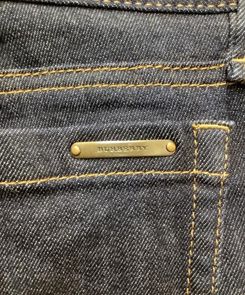 BURBERRY LONDON（バーバリーロンドン）BURBERRY LONDON (バーバリーロンドン) デニムパンツ ネイビー サイズ:SIZE 40の古着・服飾アイテム