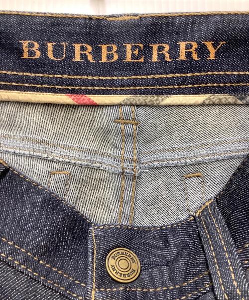 BURBERRY LONDON（バーバリーロンドン）BURBERRY LONDON (バーバリーロンドン) デニムパンツ ネイビー サイズ:SIZE 40の古着・服飾アイテム