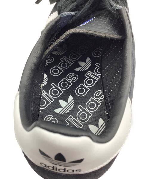 adidas（アディダス）adidas (アディダス) スニーカー SL 72 RS ブラック×ホワイト サイズ:US 5 1/2の古着・服飾アイテム