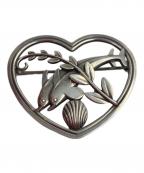 Georg Jensenジョージジェンセン）の古着「Leaping Dolphin Heart Brooch」