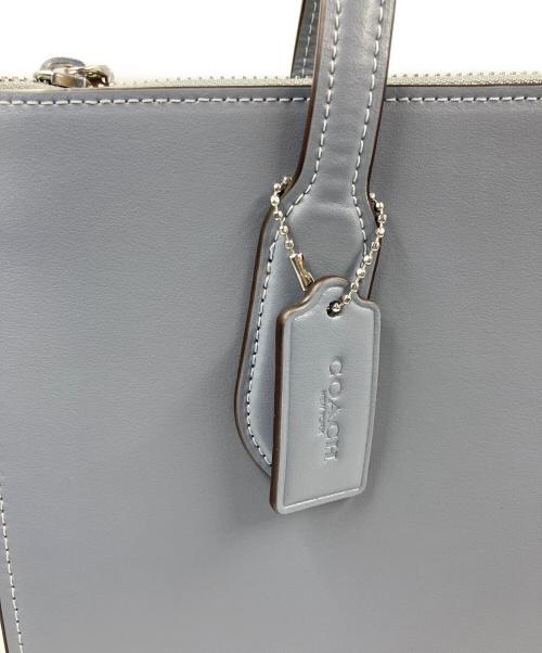 COACH（コーチ）COACH (コーチ) トートバッグ ニーナ キャリーオール スカイブルーの古着・服飾アイテム