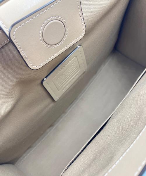 COACH（コーチ）COACH (コーチ) トートバッグ ニーナ キャリーオール スカイブルーの古着・服飾アイテム