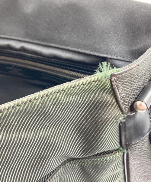 LOUIS VUITTON（ルイ ヴィトン）LOUIS VUITTON (ルイ ヴィトン) タイガ ヴィクトール グリーンの古着・服飾アイテム