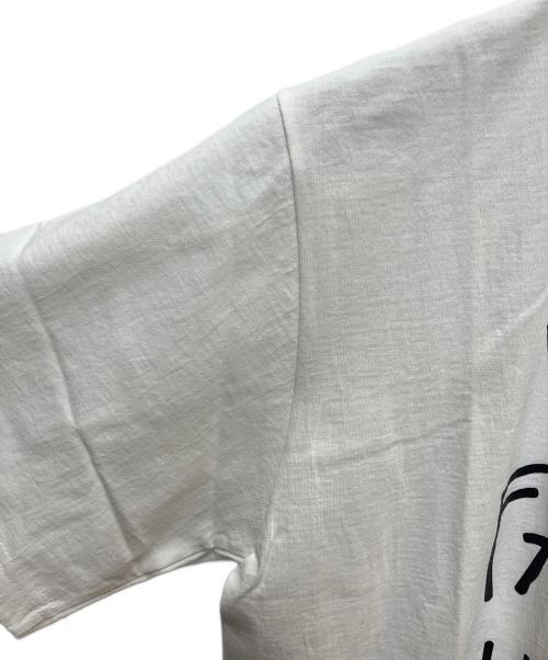 SUPREME（シュプリーム）SUPREME (シュプリーム) stussy (ステューシー) プリントTシャツ WORLD FAMOUS ホワイト サイズ:Lの古着・服飾アイテム
