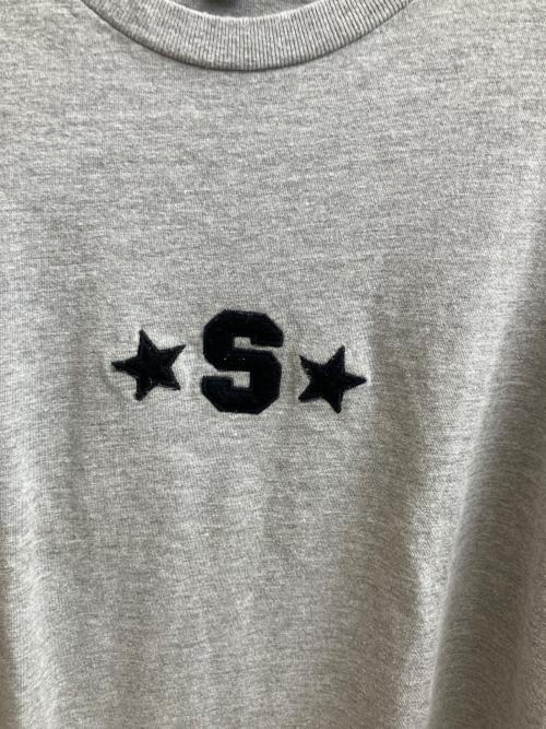 stussy（ステューシー）stussy (ステューシー) ワンポイント刺繍Tシャツ グレー サイズ:Mの古着・服飾アイテム