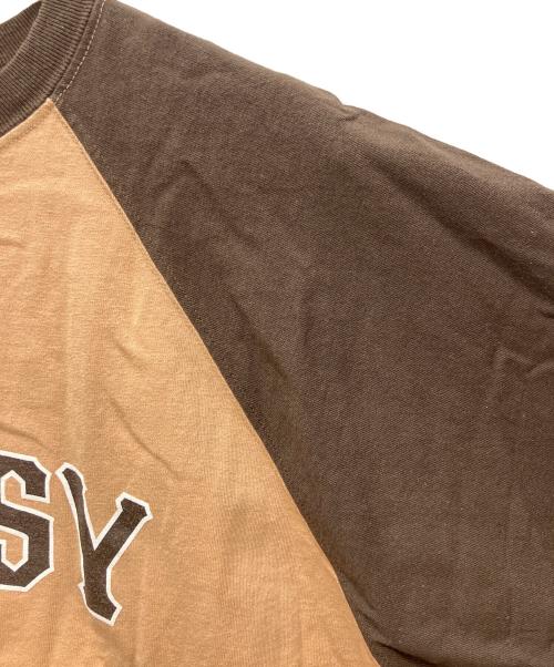 stussy（ステューシー）stussy (ステューシー) プリントTシャツ ベージュ×ブラウン サイズ:Lの古着・服飾アイテム
