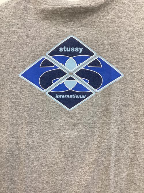 stussy（ステューシー）stussy (ステューシー) 半袖カットソー グレー サイズ:SIZE Lの古着・服飾アイテム