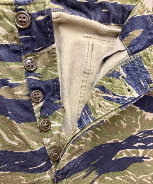 CIVILIAN CREW（シビリアンクルー）CIVILIAN CREW (シビリアンクルー) カーゴパンツ ネイビー×グリーン サイズ:SIZE 86cm (W34)の古着・服飾アイテム