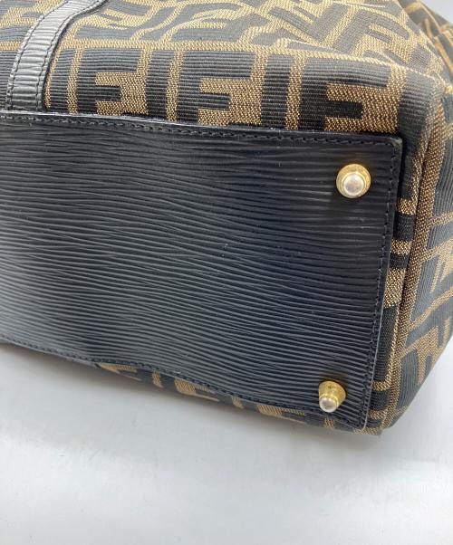 FENDI（フェンディ）FENDI (フェンディ) ズッカ柄2WAYトートバッグ ベージュ×ブラックの古着・服飾アイテム