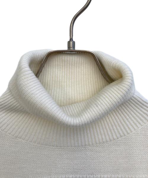 BRITISH MADE（ブリティッシュメイド）BRITISH MADE (ブリティッシュメイド) タートルネックニット ホワイト サイズ:SIZE38の古着・服飾アイテム