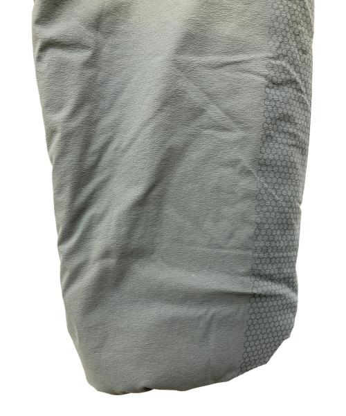 THE NORTH FACE（ザ ノース フェイス）THE NORTH FACE (ザ ノース フェイス) 中綿ジャケット グレー サイズ:SIZE XLの古着・服飾アイテム