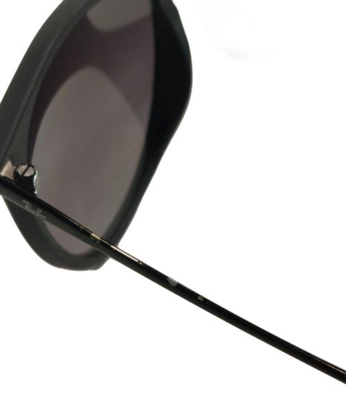 RAY-BAN（レイバン）RAY-BAN (レイバン) サングラス ERIKA ブラック サイズ:54□18-145の古着・服飾アイテム