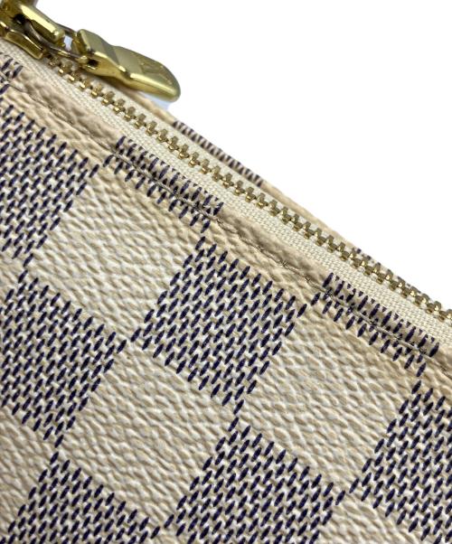 LOUIS VUITTON（ルイ ヴィトン）LOUIS VUITTON (ルイ ヴィトン) ダミエ･アズール ポシェット・アクセソワール ホワイトの古着・服飾アイテム