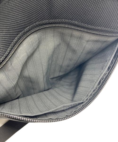 TUMI（トゥミ）TUMI (トゥミ) ALPHA 3 ミディアム トラベル トート ブラックの古着・服飾アイテム