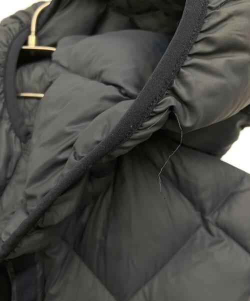 RockyMountainFeatherBed（ロッキーマウンテンフェザーベッド）RockyMountainFeatherBed (ロッキーマウンテンフェザーベッド) ダウンコート ネイビー サイズ:SIZE 9の古着・服飾アイテム