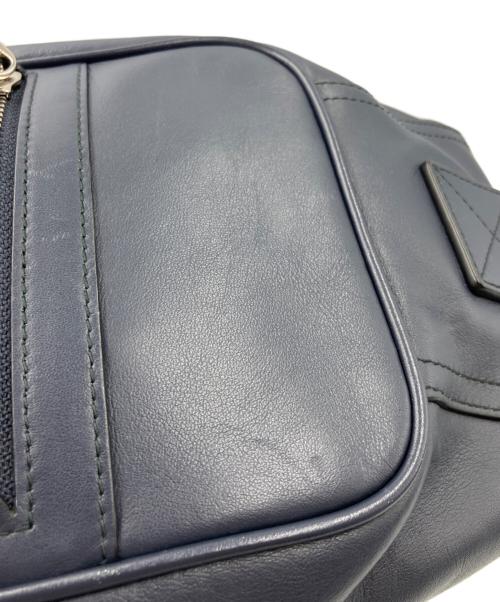 BALLY（バリー）BALLY (バリー) クロスボディーバッグ ネイビー×レッドの古着・服飾アイテム